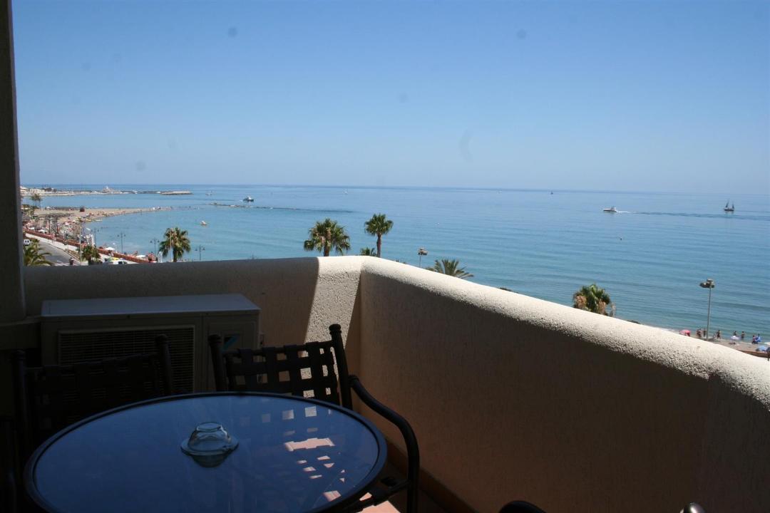 Benalbeach Sea Front Benalmádena Exterior foto